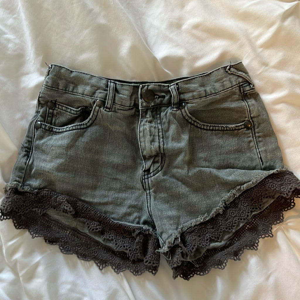 Free People Grey Jeans Shorts With Black Eyelet Size 24